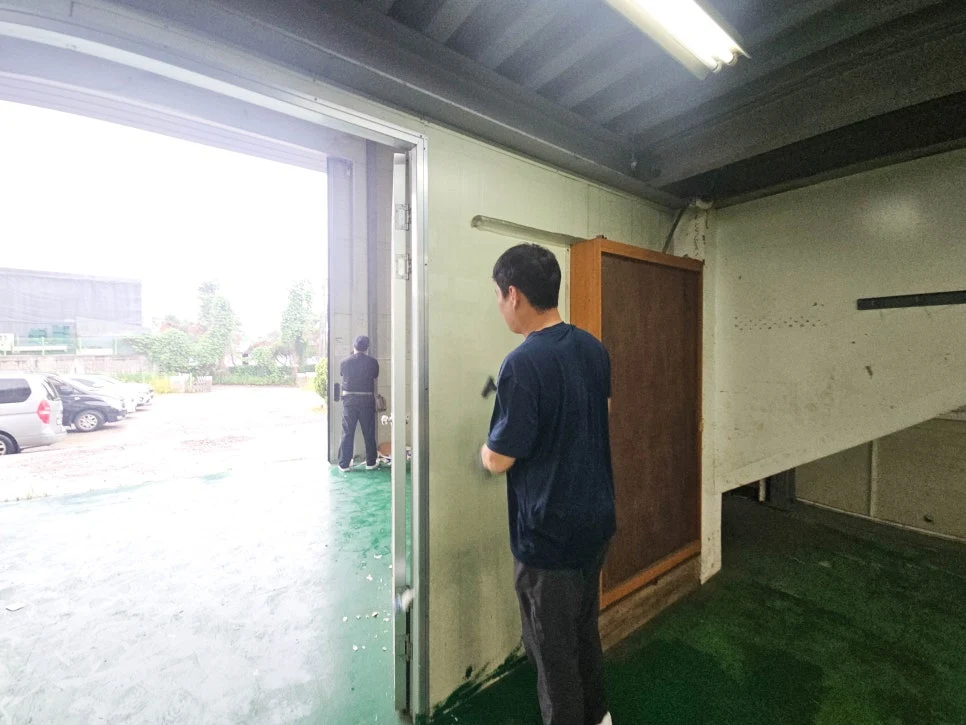 화성 안녕동 공장청소 심각했던 내부 상태