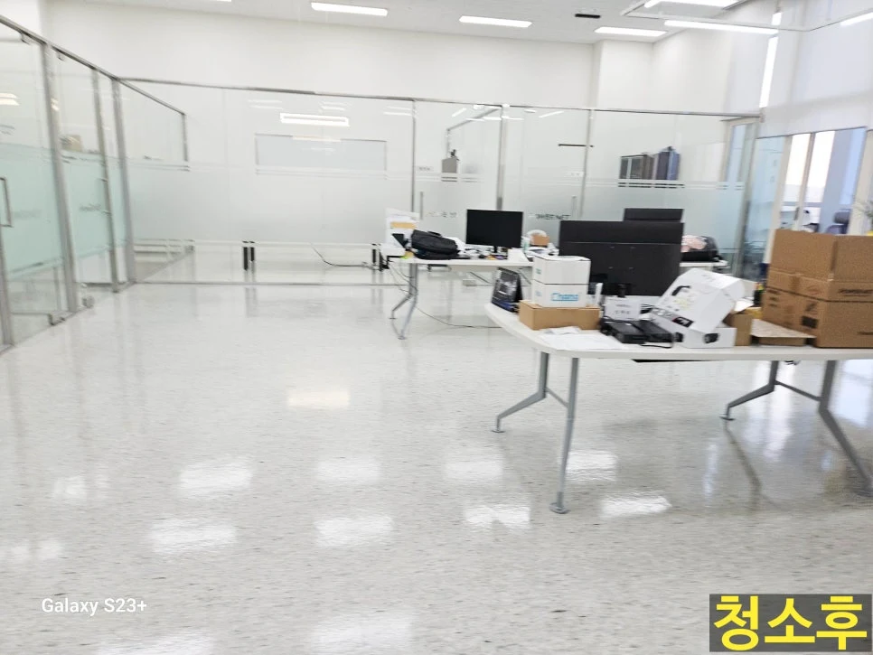 바닥왁스코팅 수원 지식 산업센터 작업 후기 보시죠